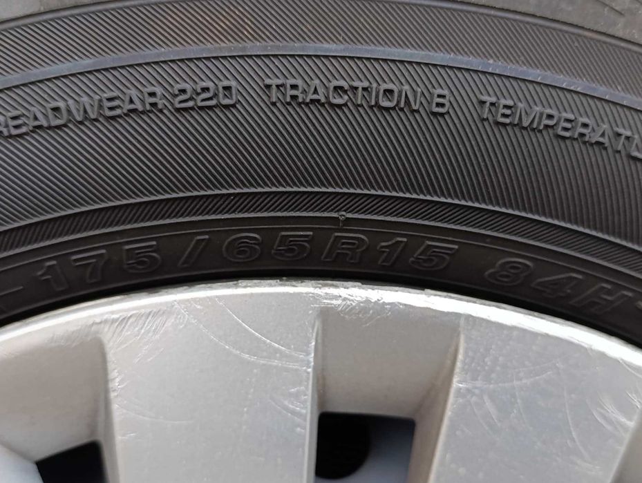 Opony letnie YOKOHAMA 175/65/R15 84H DOT 1521