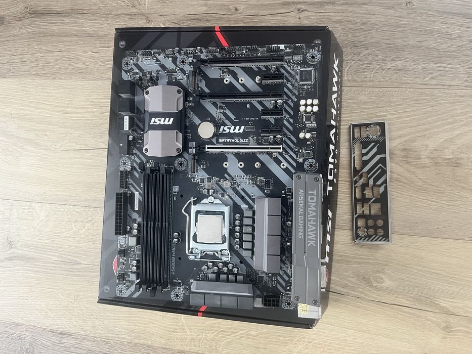 Zestaw i5 8600k Z370 Tomahawk