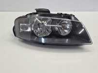 AUDI A3 8P 07R LAMPA PRAWY PRZÓD ANGLIK 8P0941004L