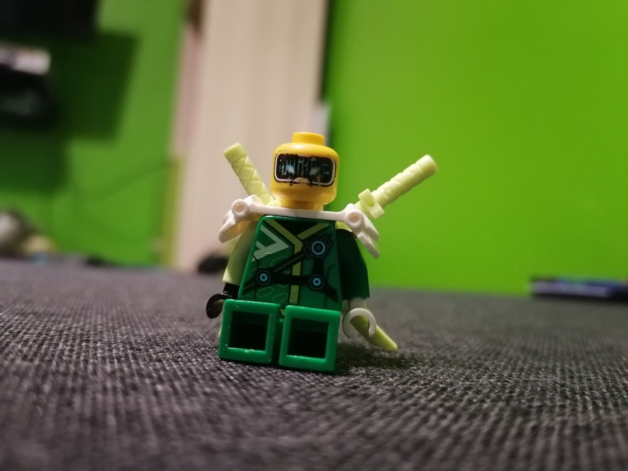 Figurka lloyd lego ninjago