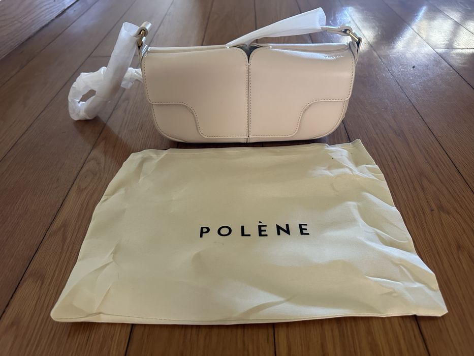 Mala polene osmo