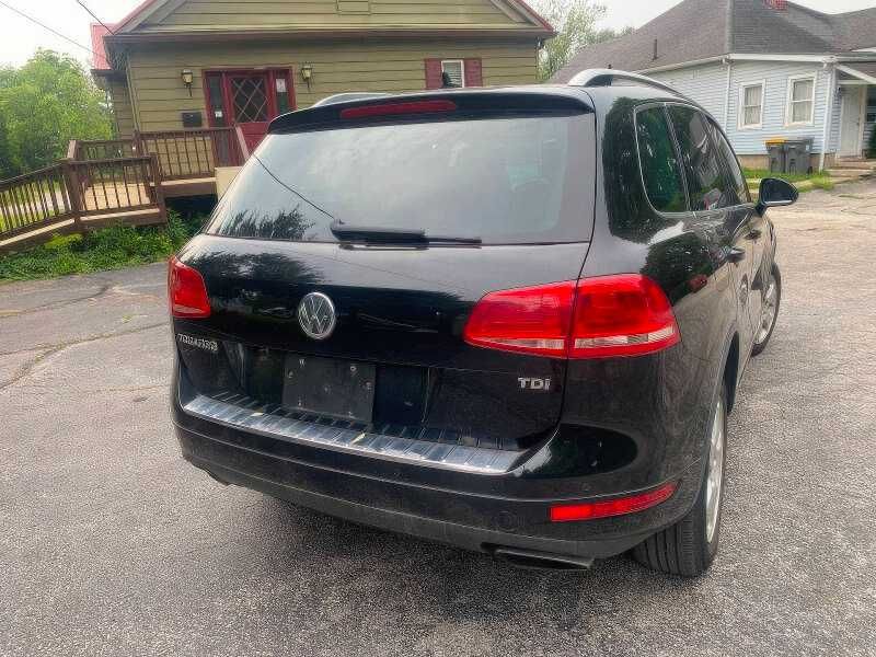 2012 Volkswagen Touareg TDI Executive