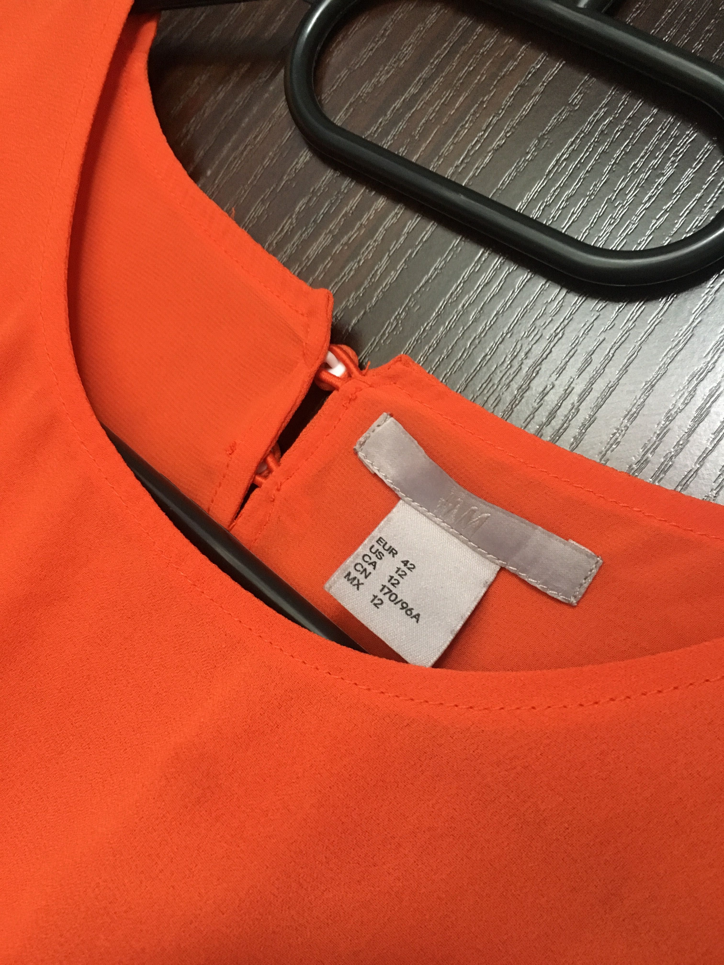 Sukienka pomarańczowa H&M 42 XL efektowne rękawy