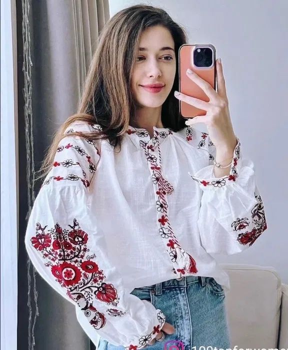 Жіночі вишиті сорочки, вишиванки.