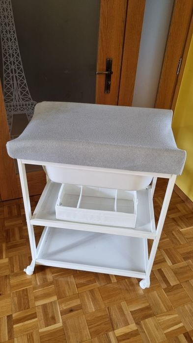 Zestaw do kąpieli i przewijania przewijak z wanienką drewniany +gratis