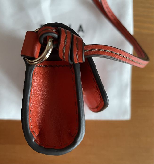 FURLA PRIMULA MINI AIRPODS PRO CASE, кожаный  чехол, 100% оригинал