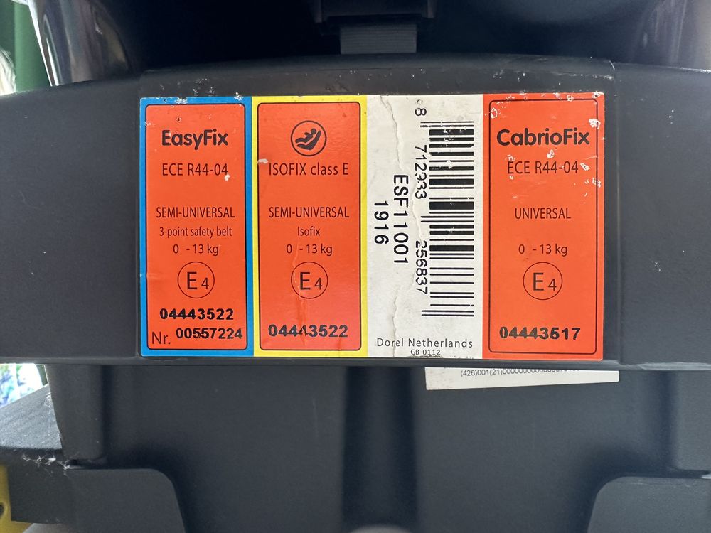 Fotelik 0-13 Maxi Cosi Cabrio Fix z bazą Easy Fix