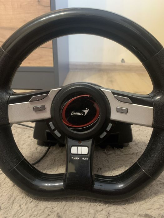 Ігровий руль Genius pro 5