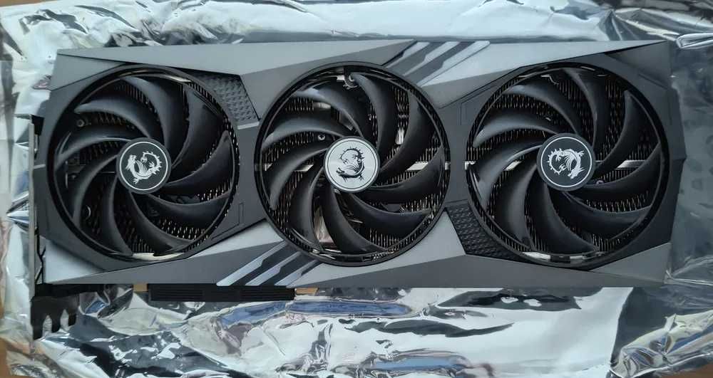 Gráfica Msi RTX 4080 Gaming X TRIO 16GB