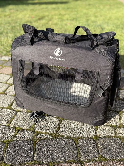 Zestaw transporterek, kuweta, smycz, obroża