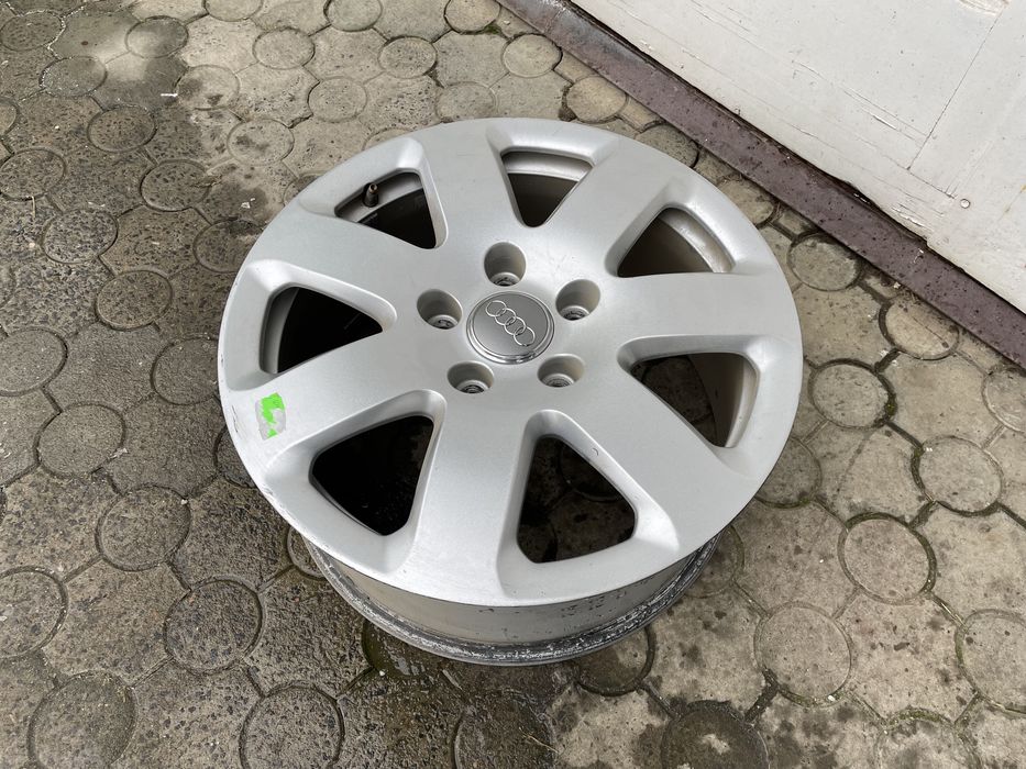 Диски Audi Q7 E8Jx18 ET56