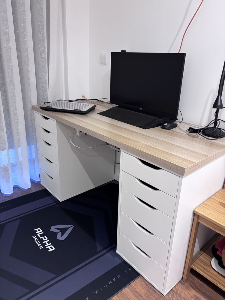 Secretaria Ikea LAGKAPTEN / ALEX