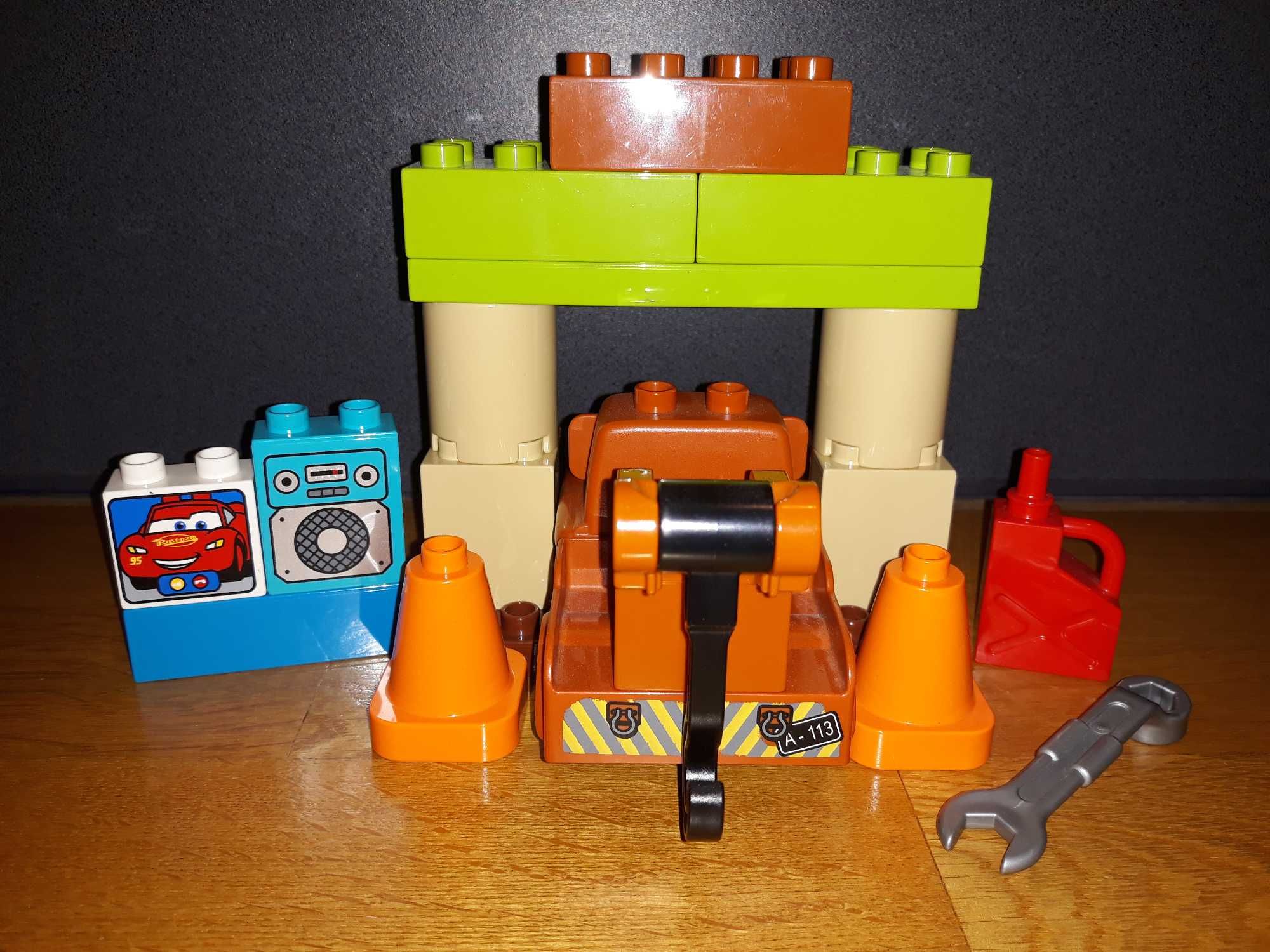 Klocki Lego Duplo 10856 – Szopka Złomka Cars 3
