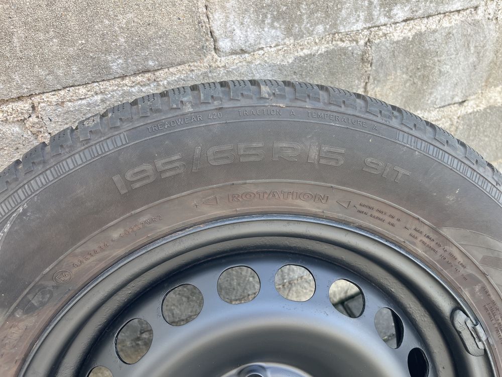Opony z felgami Nokian WRD3 195/65 R15 5x112