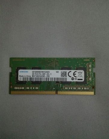 Memória RAM 4GB DDR4 Samsung (NOVA)