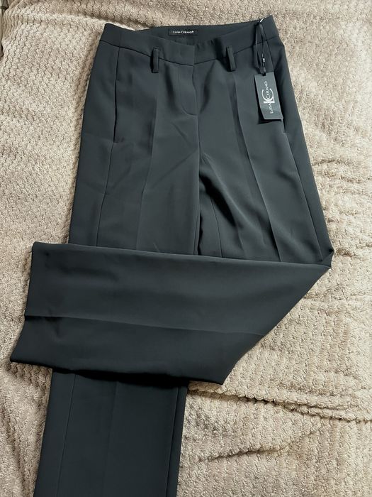 Штани прямого крою