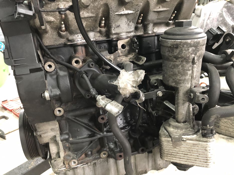 двигатель мотор bmp 2.0 tdi пассат б6 шкода а5 гольф 5 тауран кадди