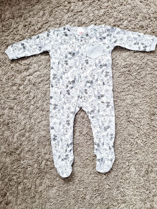 Pajacyk , pajac , piżama rozmiar 86