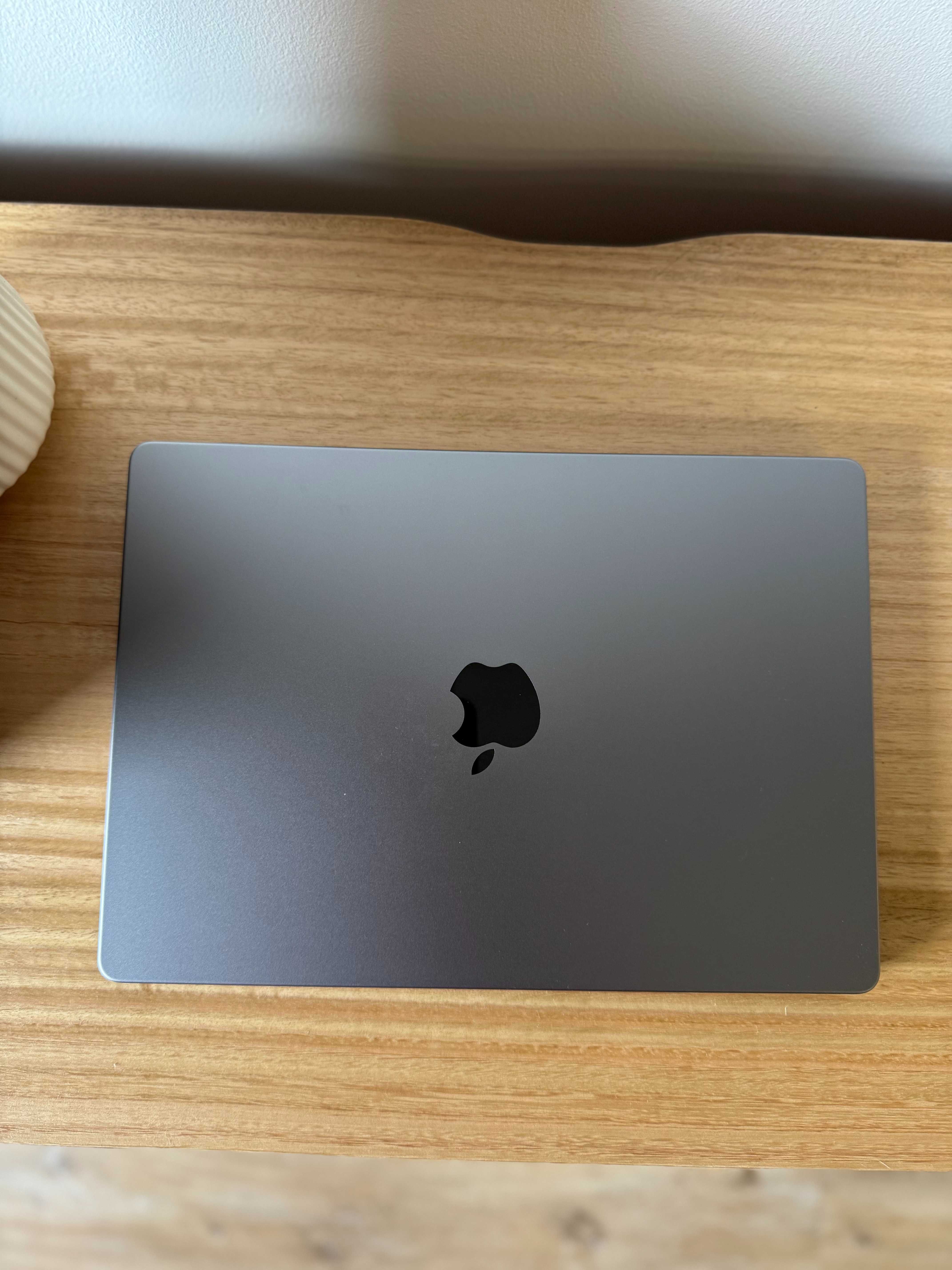 Laptop APPLE MacBook Pro 14,2" M2 Max 32GB RAM 1TB SSD macOS Szary