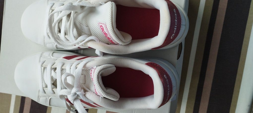 Sapatilhas Adidas menina tam35