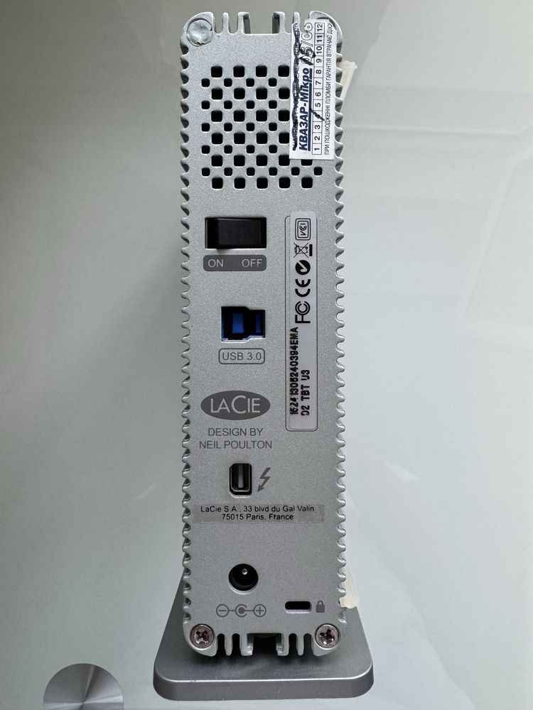 Зовнішній жорсткий диск LaCIE 3Tb d2 USB3