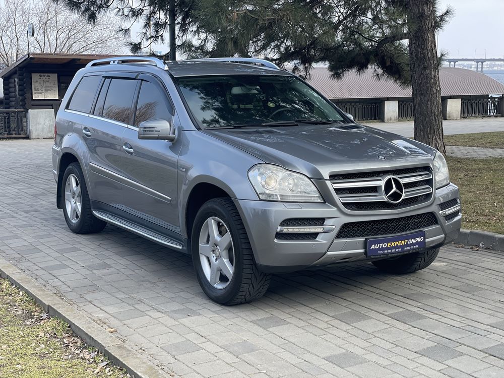 Mercedes-Benz GL 2011