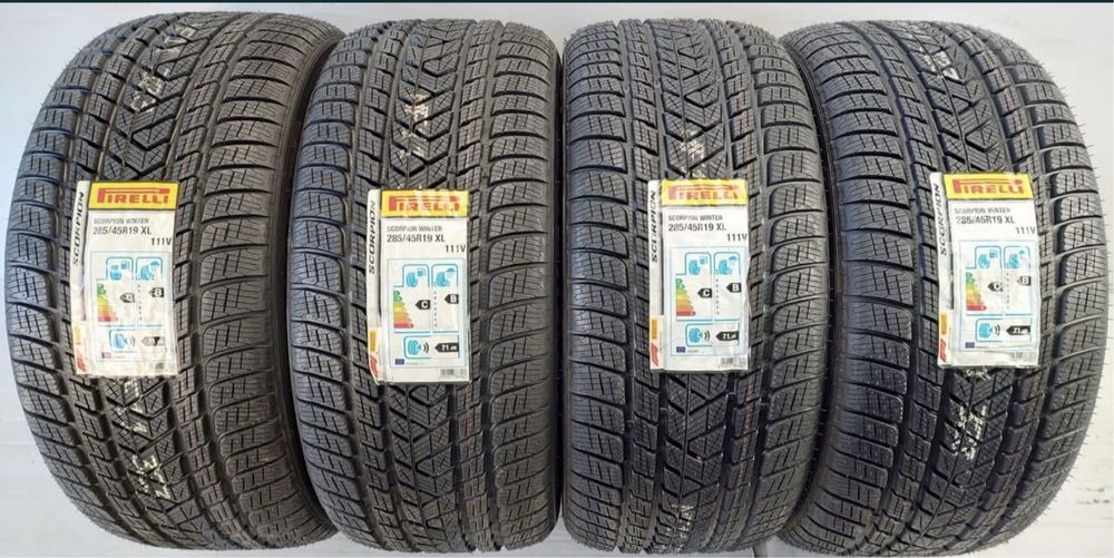 285/45r19 Pirelli Scorpion Winter 111V XL