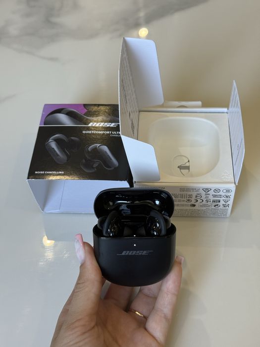 Навушники TWS Bose QuietComfort Ultra Earbuds Black