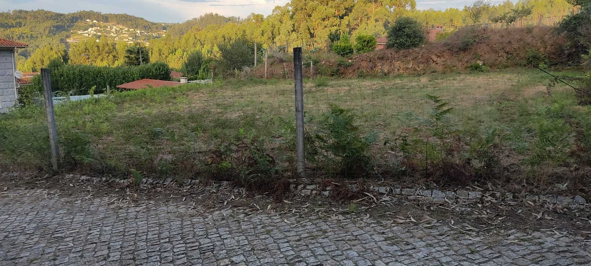 Lote de terreno para construção de uma moradia