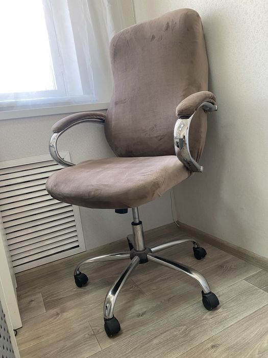 Продам офисное кресло