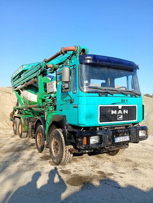 MAN  MAN  35.404 8x4 / Pompogruszka / Putzmeister Pumi 22