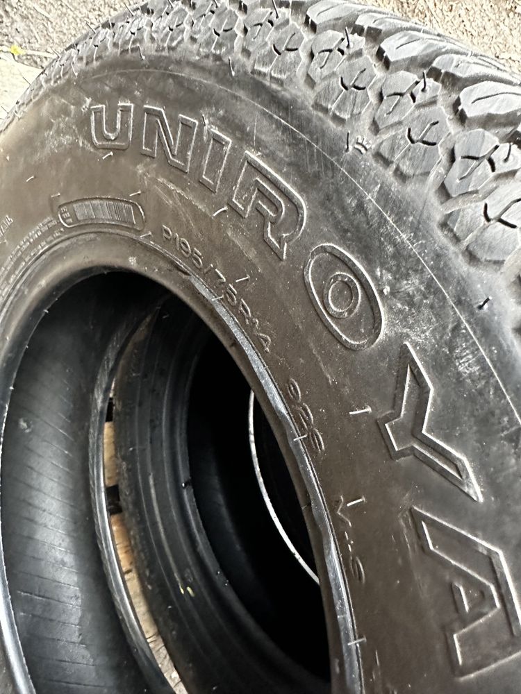 Шини болото 195/75 R14 Uniroyal