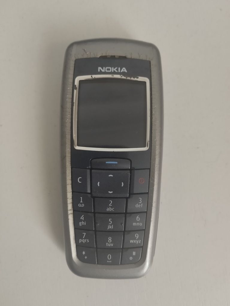 Продам телефон Nokia 2600