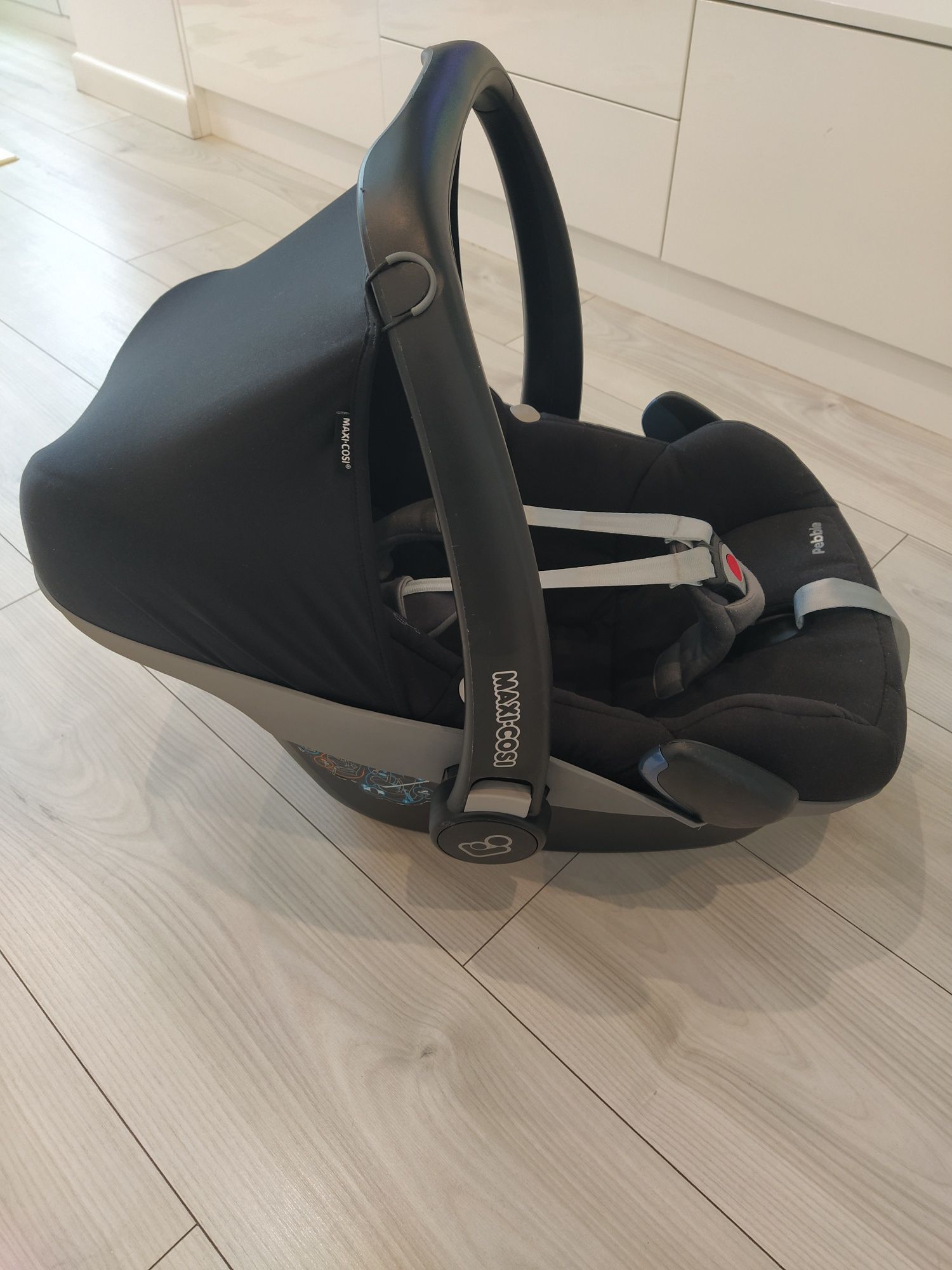 Fotelik  Nosidełko Maxi Cosi Pebble