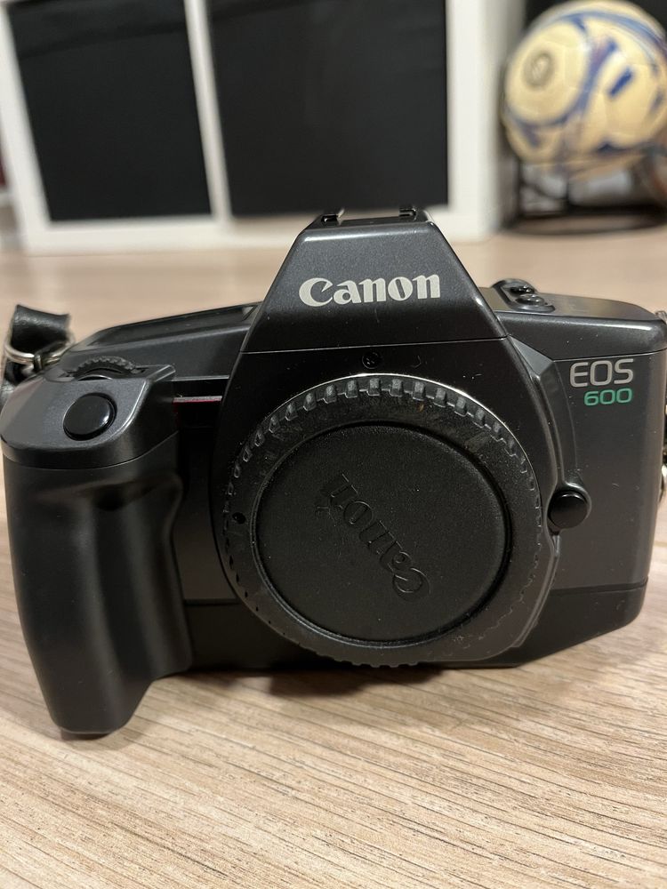 Canon EOS 600 fabryczny stan
