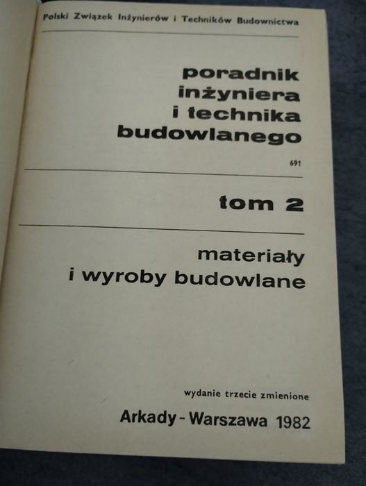 Poradnik inżyniera i technika budowlanego