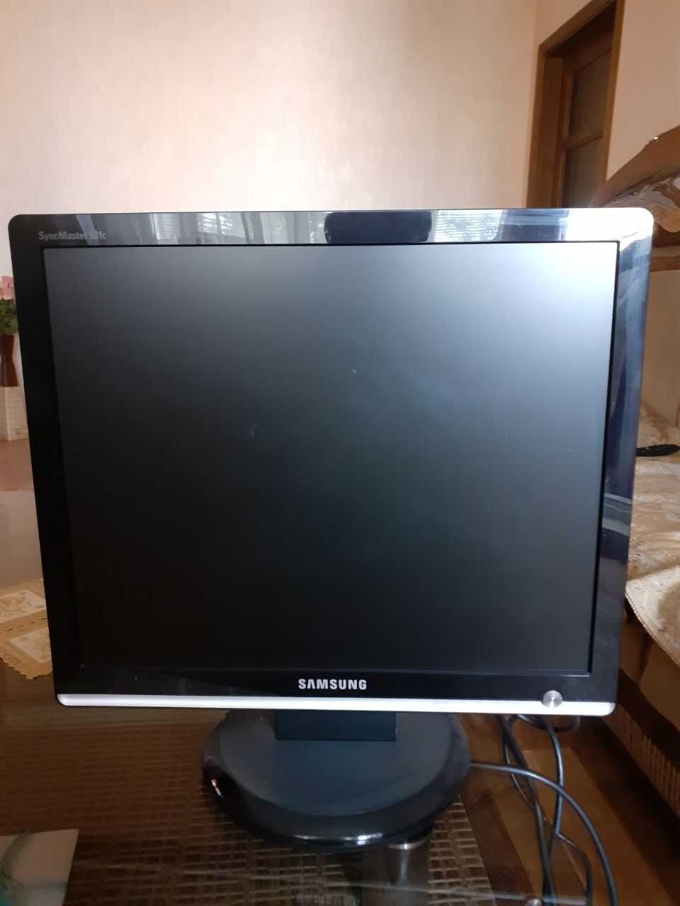 Продам монитор Samsung SyncMaster 931с