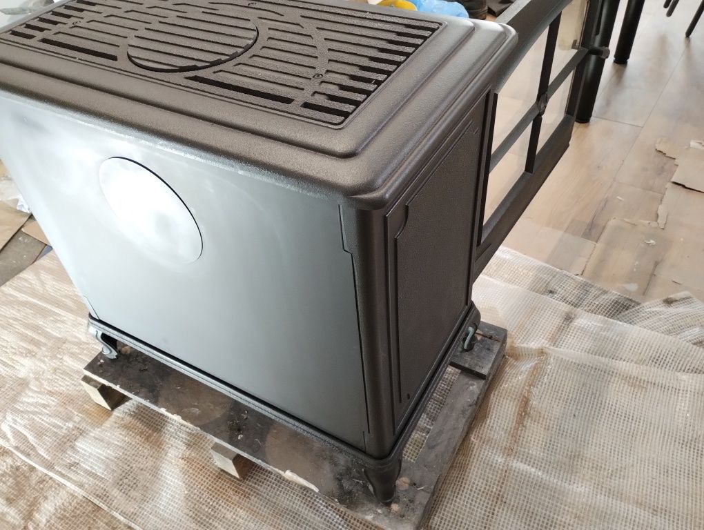 Piec kominkowy żeliwny Rustica  10Kw