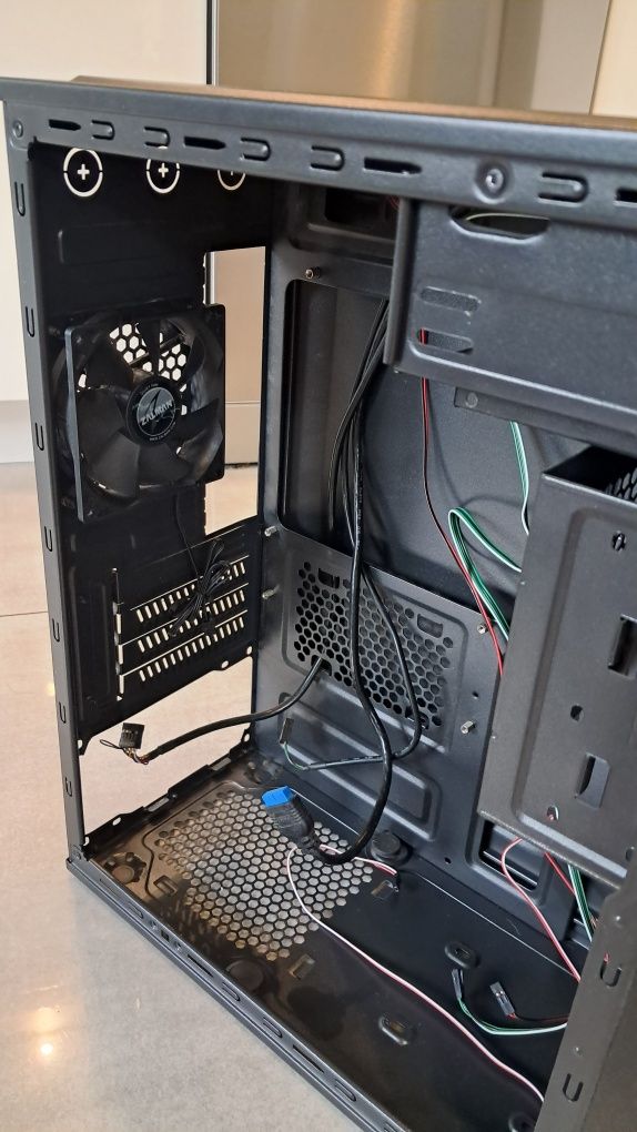 Obudowa ZALMAN T5 Czarna Gamingowa USB 3.0 - stan BDB!