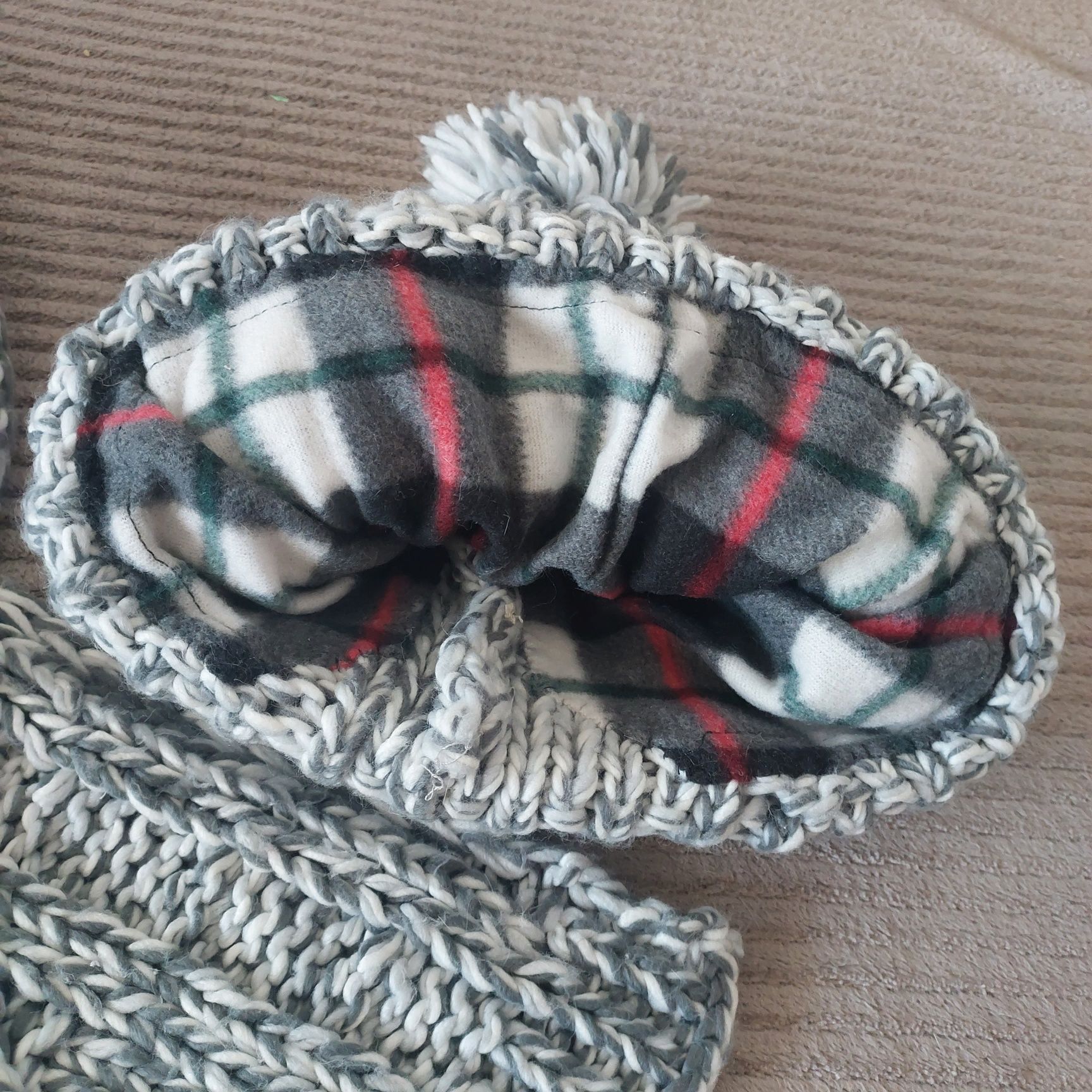 Czapka szalik C&A zestaw