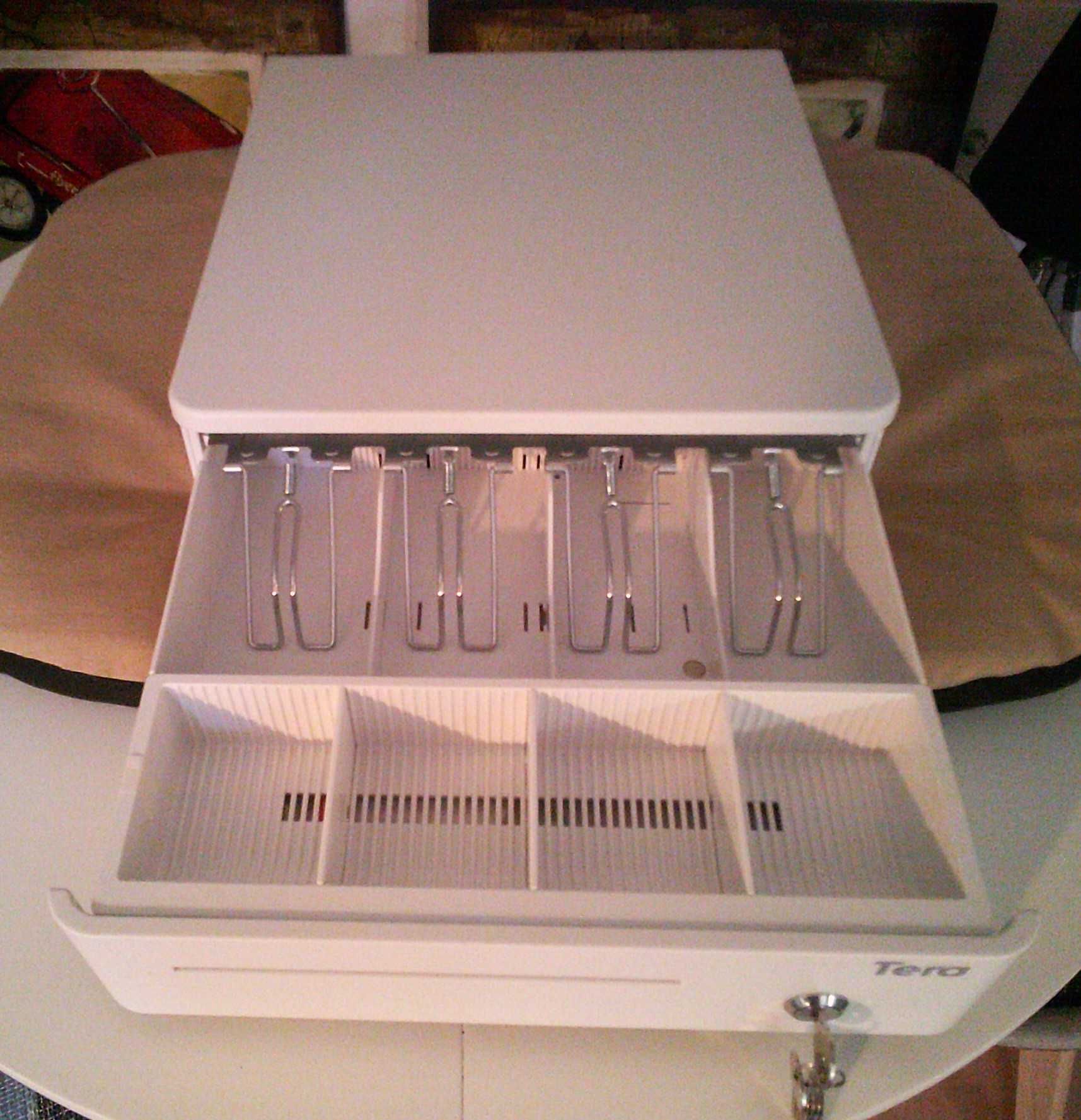 Caixa de dinheiro Tera/Tera Cash Box