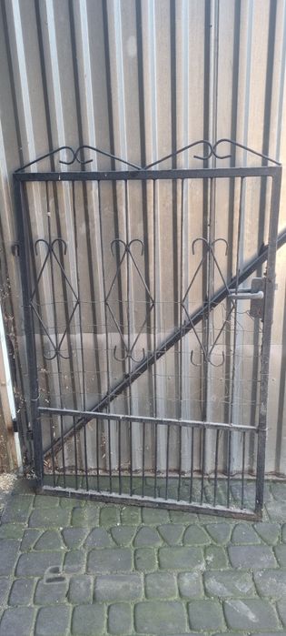 Brama wraz z furtką