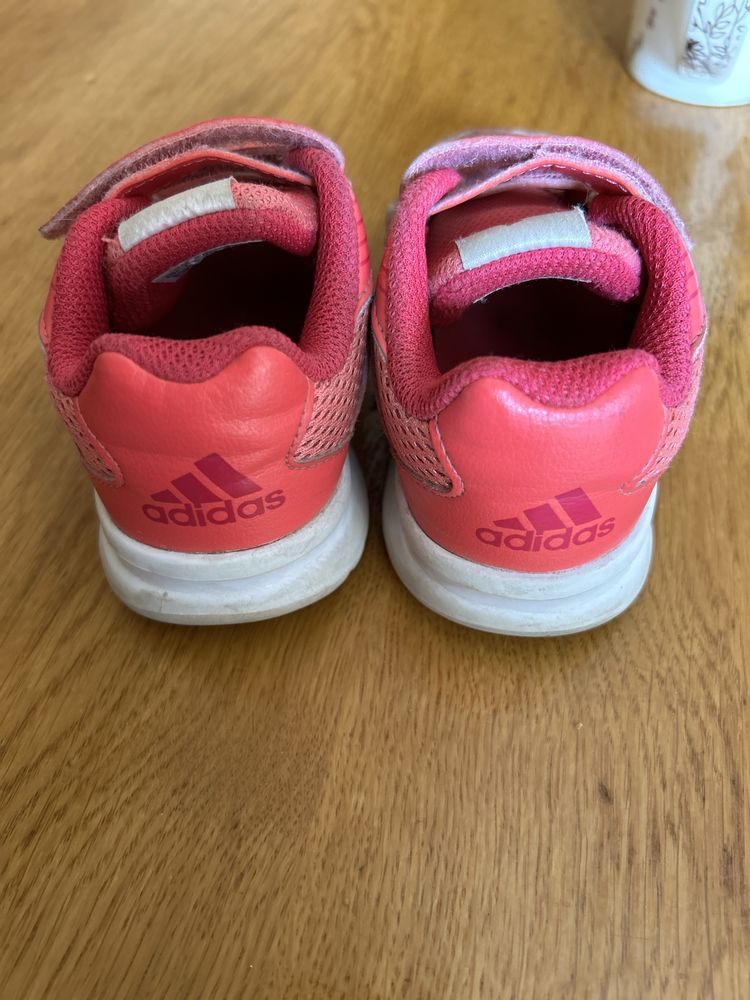 Кросівки Adidas 25