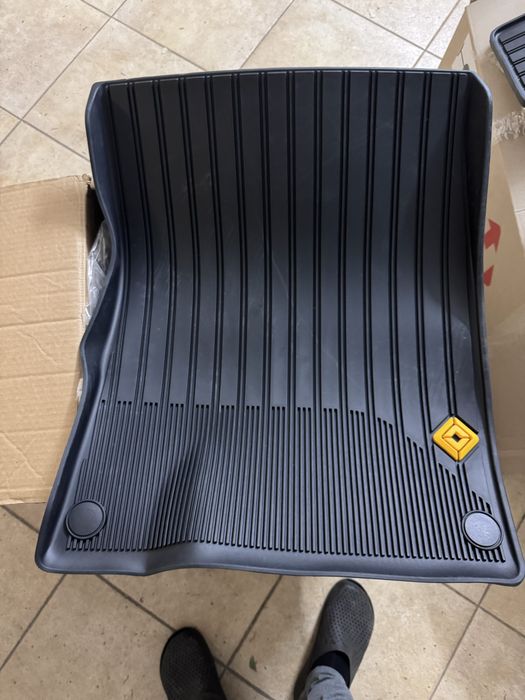 Rivian r1s Gen2 Коврики Оригинал