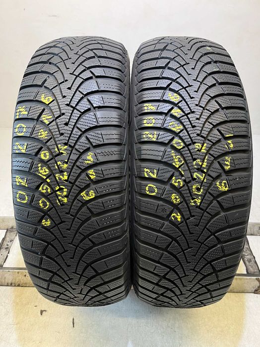 2x 205/60R16 GoodYear Ultra Grip 9+ 92H OZ207