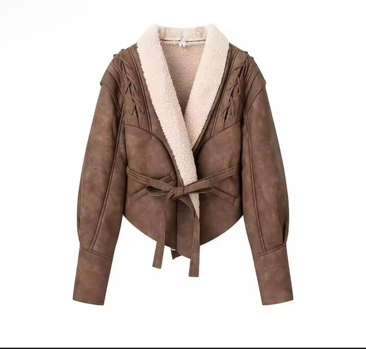 Куртка жіноча розмір М