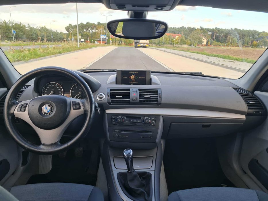 BMW 1 e87 2.0 diesel 122km climatronic navigacja