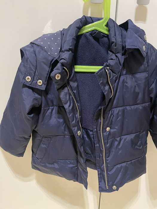 Zimowa kurtka BabyGap 104