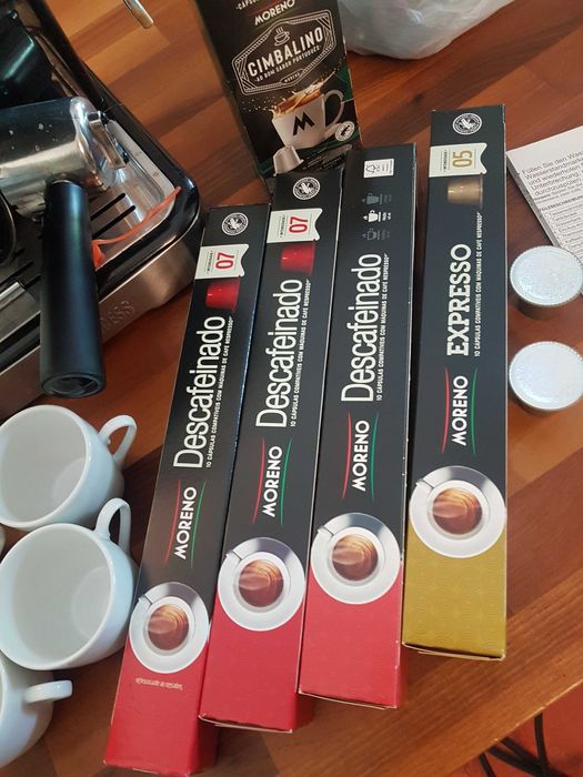 Maquina de cafe espresso etc.