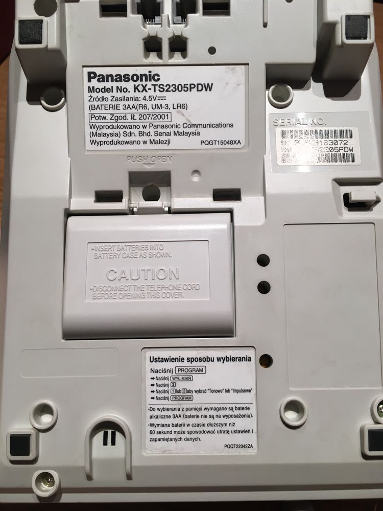 Niezawodny telefon stacjonarny Panasonic